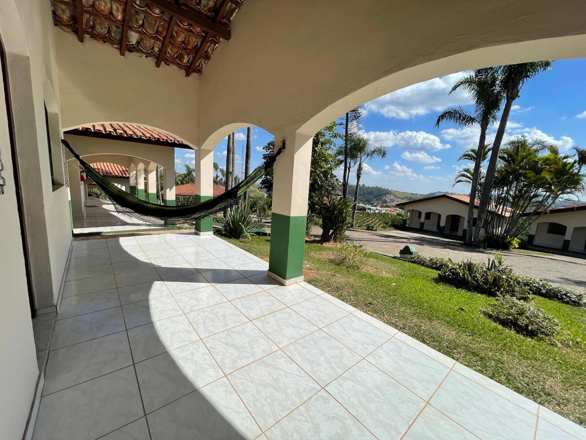 Hotel Fazenda Sao Matheus Серра-Негра Номер фото